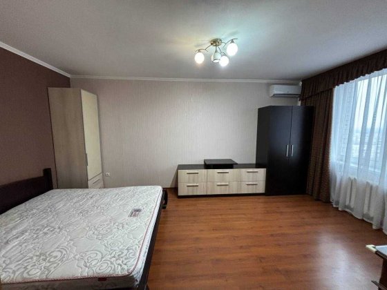 Здам 1-кімнатну з євроремонтом, Леся Курбаса 5в, Микільска Борщагівка Киев