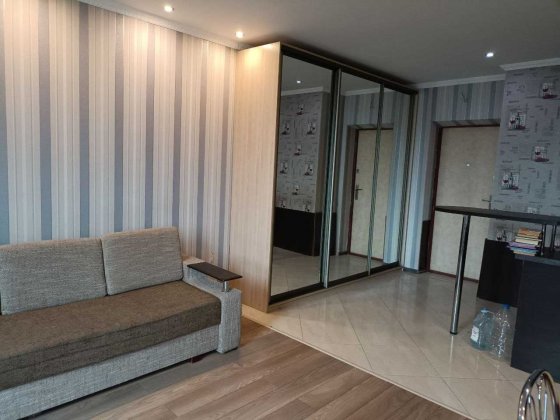 Оренда 1к кв м Іподром Юлії Здановської 50/2 Киев