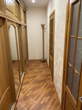 Сдам 2 комнатную квартиру - фото 1