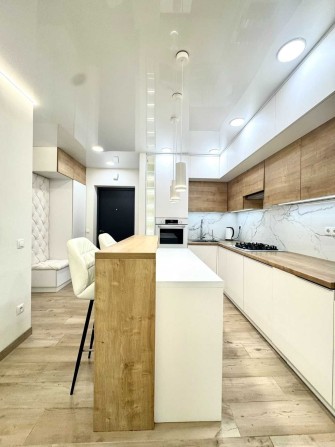 Оренда  1 кім - 52м2 з дизайнерським ремонтом ЖК Авалон вул. Зелена - фото 1