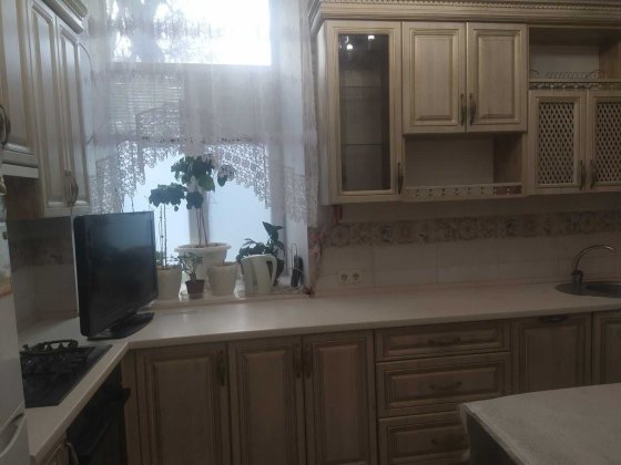 Здам 3-х кімнатну квартиру з А\О можна на короткий термін Житомир