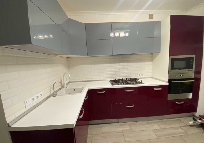 Оренда 3х кімнатної квартири у Комунарському р-ні (Новокузнецька 96) - фото 1