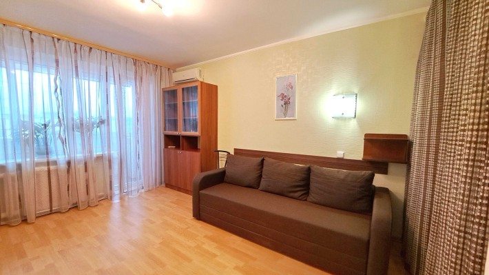 ЭКС  Сдается впервые 1- комн. кв-ра , Победе - 5, бульвар Славы. - фото 1