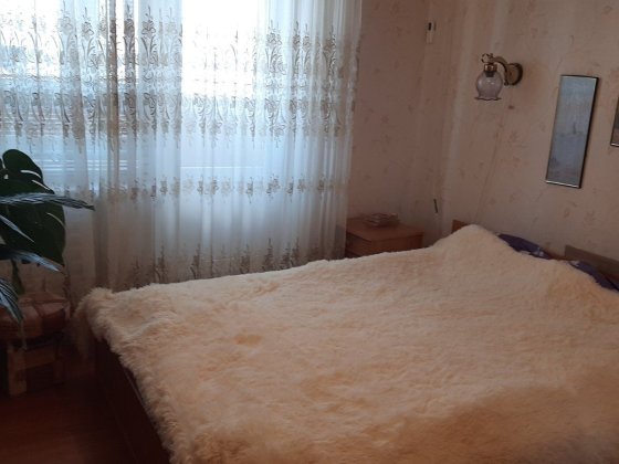 Оренда 2кімн. квартири ,вул. Братиславська,м. Чернігівська 2хв. Власн. Киев