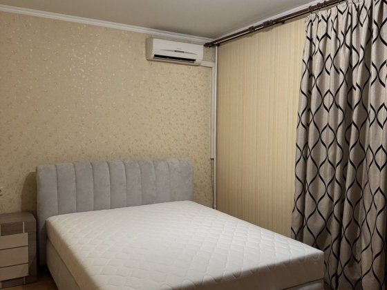 Сдам в Оренду Двухкімнатну Квартиру Антоновича 125А,м. Палац "Україна" Киев