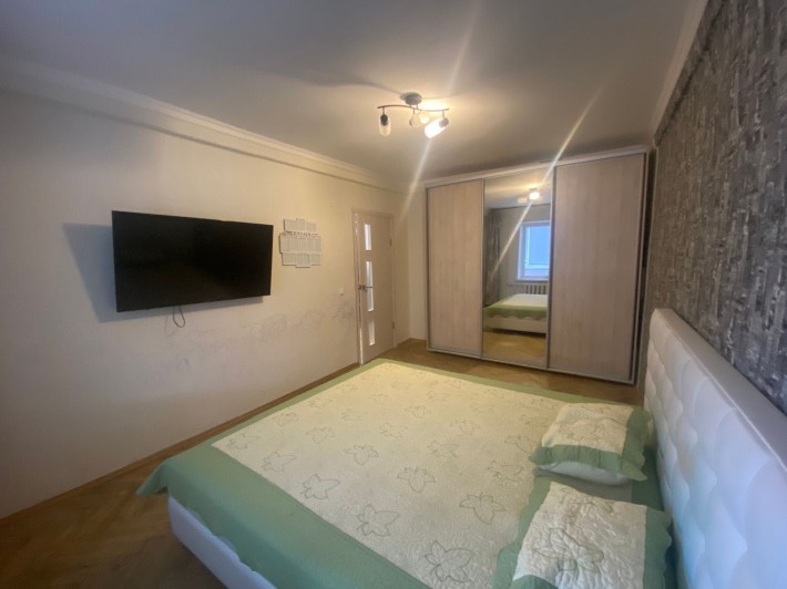 Оренда 3х кімнатної квартири ( поруч метро Лісова , Чернігівська) - фото 1