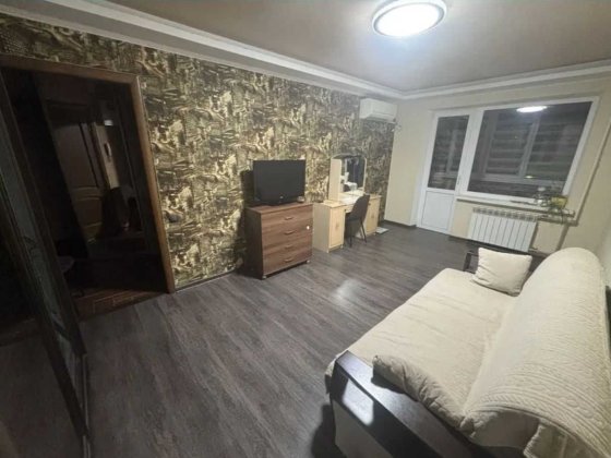 Сдается 1 комн. квартира с ремонтом на Песках, 4-й Южный Запорожье