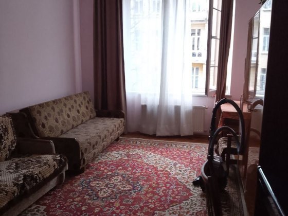 Оренда 2 кімнатної квартри біля парку. Франківський район Львів