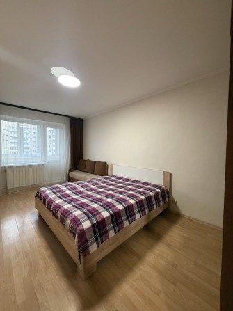 Довгострокова оренда Чорнобильська 17 Академгородок - фото 1