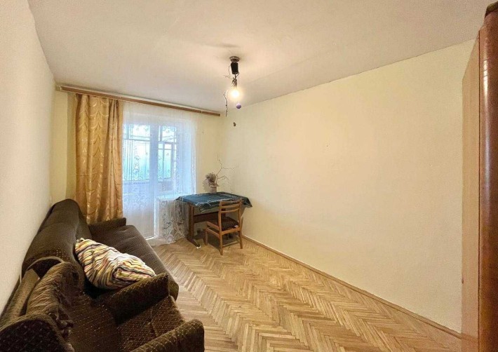 Оренда Ізольованої кім в 2-х кім квартиру вул.Пасічна БЕЗ Власників - фото 1