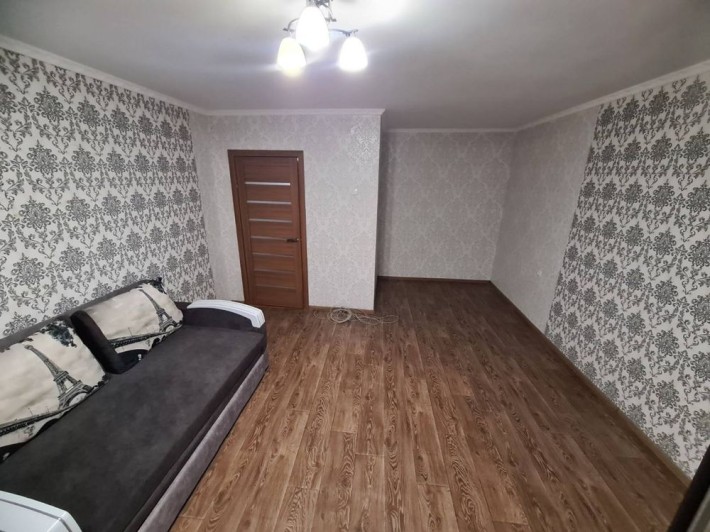 Сдам 1 к.квартиру с ремонтом и мебелью Ц.Рынок - фото 1