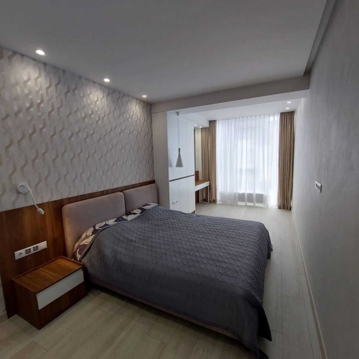 Сдам 2к квартиру в ЖК 5 Континент , Набередная Победы 112д - фото 1