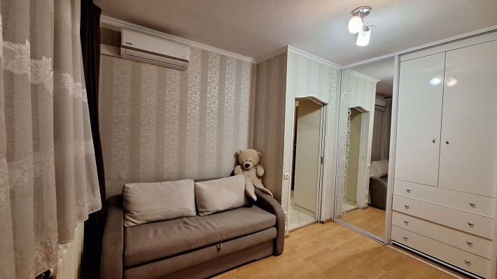 Оренда 1-но кім.кв.по вул.Хвильового(готелька) - фото 1