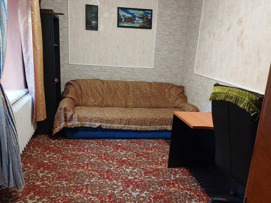 Сдаю в центре однокомнатную квартиру от хозяина в частном дворе . Миколаїв