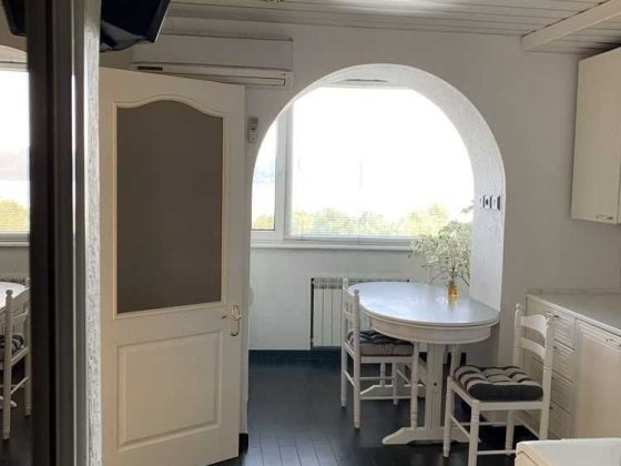 Оренда однокімнатної квартири ,вулиця Сонячна Набережна 34 Днепр