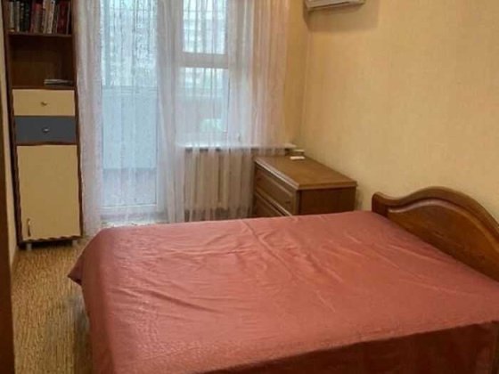 Аренда 3к квартиры на ул. Трофимовых Братьев 4 Днепр