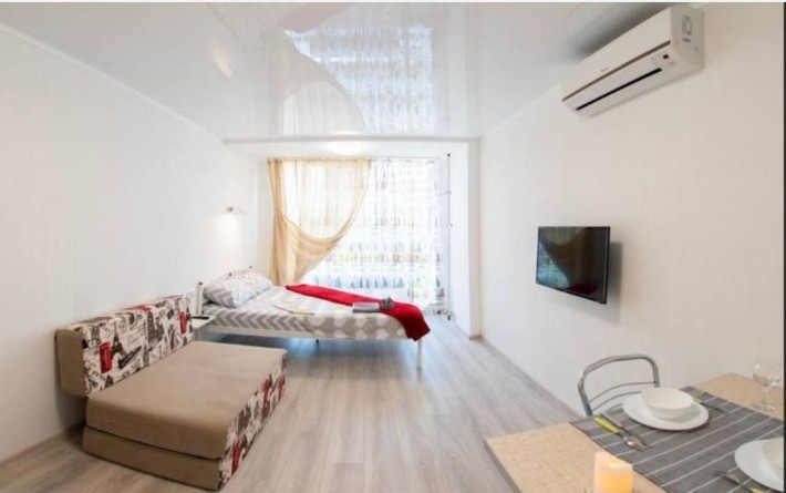 ЖК "Орион". Дом сдан и заселен. Боковой вид на море и парк Юность.
Дом - фото 1