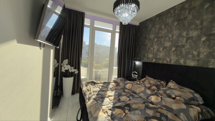 ЖК ВиаРома Клубный дом Таирова/Инглези качественный ремонт/терраса/газ - фото 1