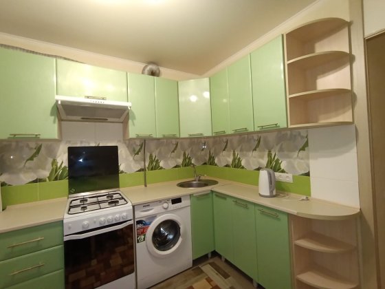 Сдам  2-х комн. кварт, 6.5 фонт, от хозяина, всегда есть горячая вода Одеса