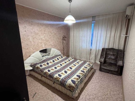 Оренда 2-к квартиру Перемога-3 Космічна Днепр