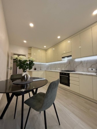 Оренда 1 кім. квартири з ремонтом - фото 1