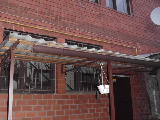 Квартира в безопасном районе - мост влюблённых ( "Стрелка") владелец Харків