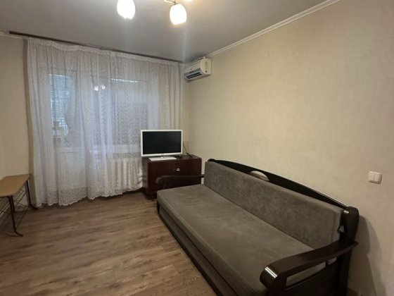 Сдам 2-ную кварт р-н Черемушки ул Космонавтов / 1-я стан Люст дорог Одеса