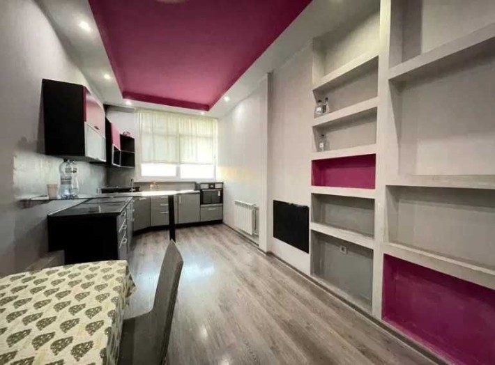 Сдам большую  2‑комн. квартиру! Всегда есть свет! - фото 1