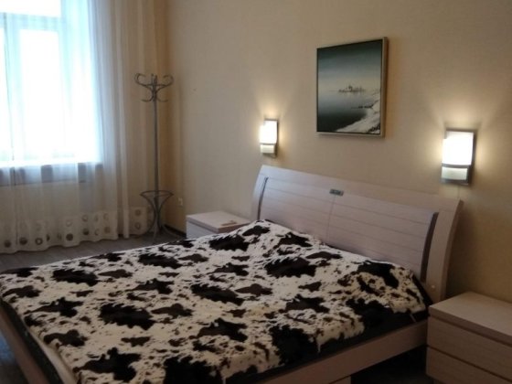 Квартира с видом на Оперный театр. Пер. Чайковского 8. Одеса