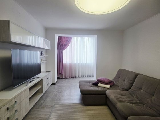 Оренда Пентхауса на Галицькому Перехресті  4 кімнати Львов