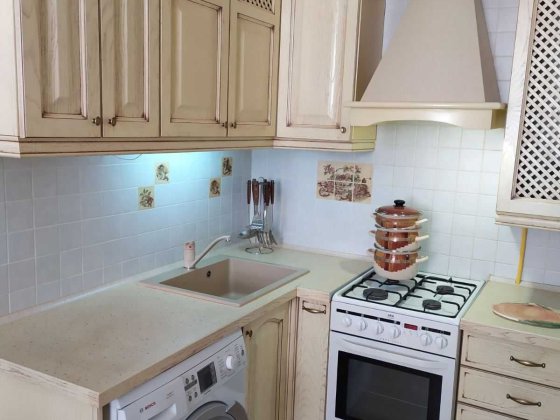 оренда 1кім квартири з ремонтом в центрі в.Киїіська (рн Привокзальної) Львів