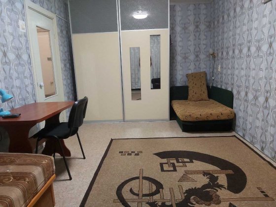 Сдам одно ком квартиру  пр. Поля , низ пр.Кирова Днепр