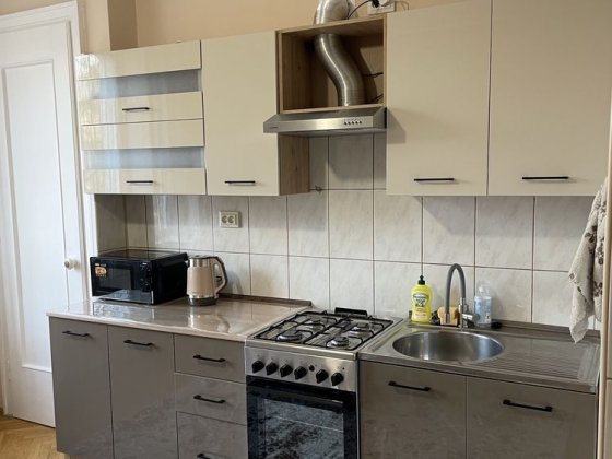 Оренда 1-кім.квар.47 кв.м.центр вул.Чернігівська.Ціна:15000грн. Львов