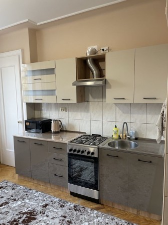 Оренда 1-кім.квар.47 кв.м.центр вул.Чернігівська.Ціна:15000грн. - фото 1