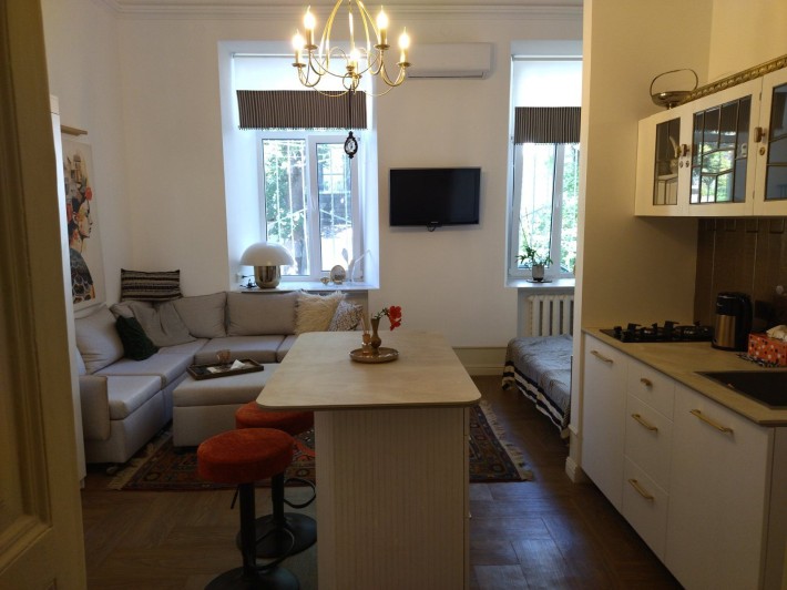 Аренда от месяца  Стильная студия центр,Парк Шевченко 1 этаж,укрытие - фото 1