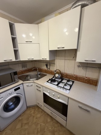 Оренда 2-кім. квартири вул. Максимовича - фото 1