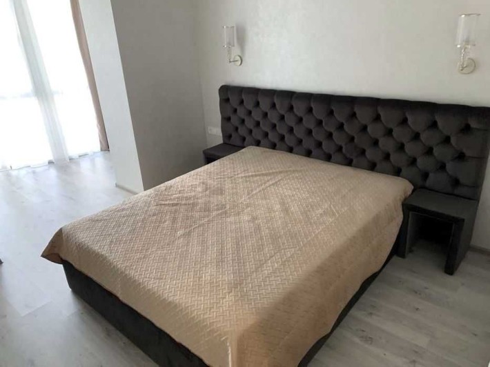 Сдам 2к квартиру в ЖК "Ривер Парк" , Набережная Победы 44 - фото 1