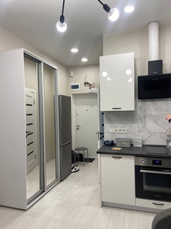 Сдам стильную  смарт-квартиру на ул Бочарова/Атриум,рядом Початок - фото 1