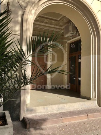 Сдам 2К-Квартиру, Центр, пл. Конституции 2/2, ТРЦ Никольский 2мин. - фото 1