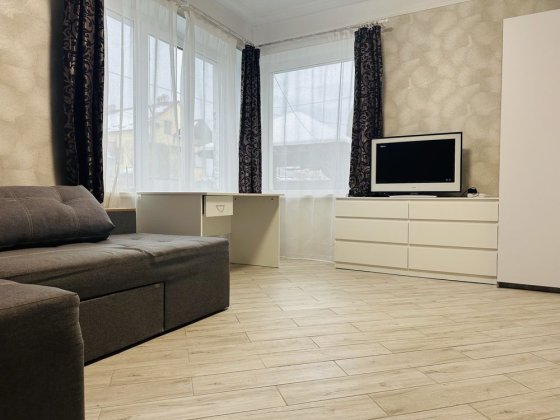 Оренда 1км квартири в особняку Львів