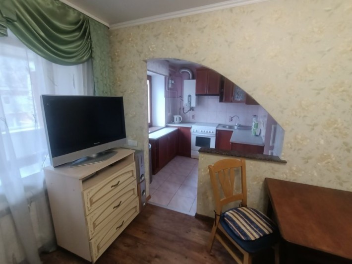 Оренда вул Дністерська 7 - фото 1