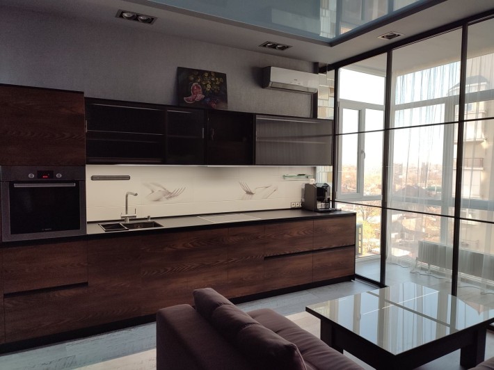 Сдам свою квартиру долгосрочно, ремонт делался не под сдачу. - фото 1