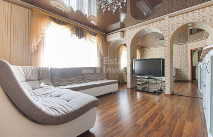 Аренда 2 к квартира Центр улица Майка Йогансена (Лермонтовская) - фото 1