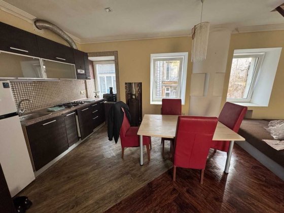 Здам простору квартиру на Великій Арнаутській Одесса