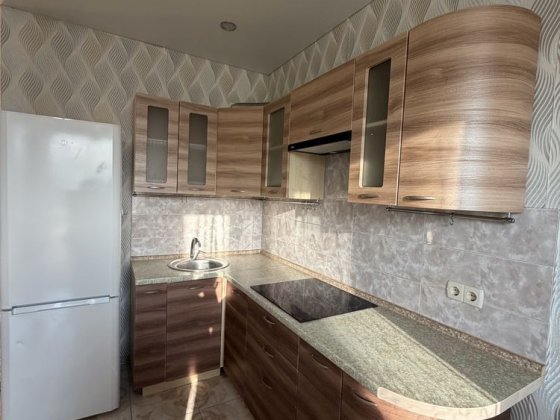 Сдам 1-но комнатную квартиру Евгения Чекаленко/ Привал Одесса