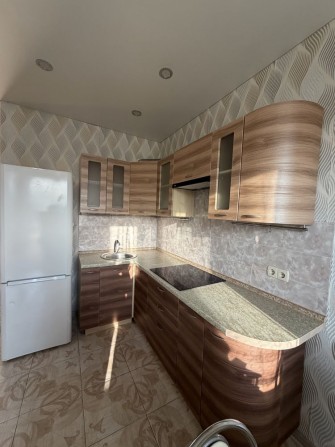 Сдам 1-но комнатную квартиру Евгения Чекаленко/ Привал - фото 1