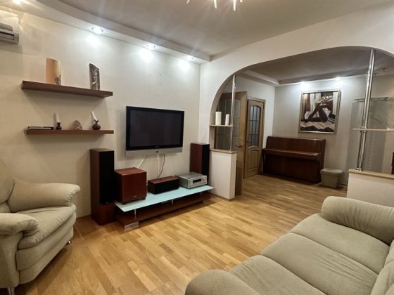 Реальная 3-к квартира на Алексеевке, людвига Свободы 32, Алексеевская Харків