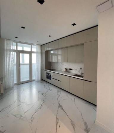 Просторная 1-комнатная. Французский бульвар/Шампанский пер. - фото 1