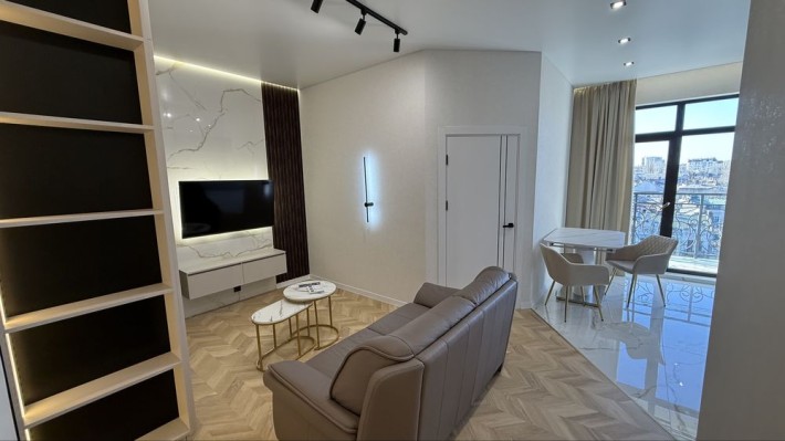 Сдам на Длительно Новую Квартиру в Центре ЖК Апполон/ул.Карантинная 22 - фото 1