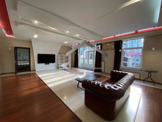 Сдам 4к квартиру Парк Шевченко Ланжерон Отрада трасса здоровья Джакузи Одесса